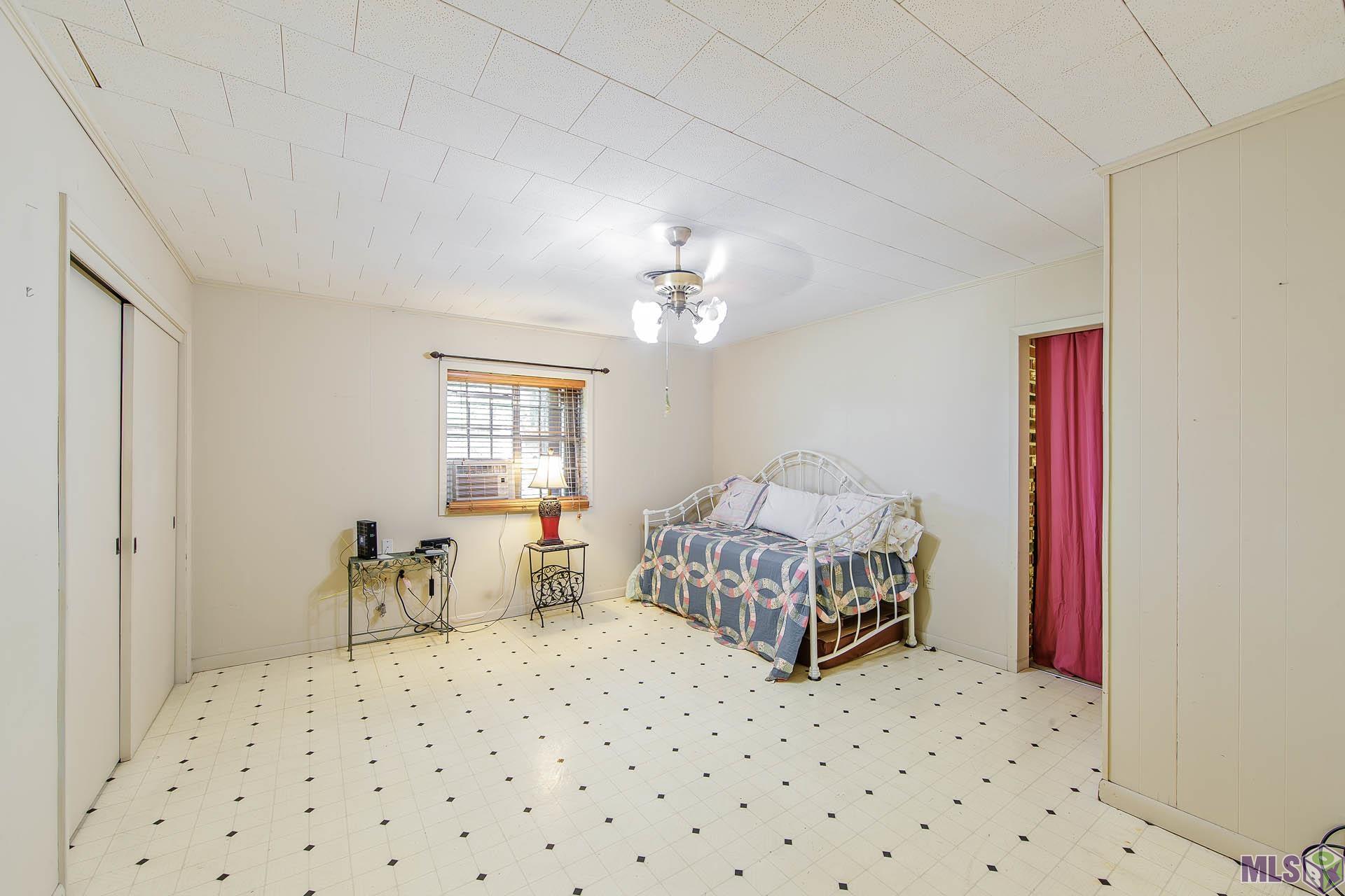 673 Bayou Blue Road Houma, LA 70364 - Photo 11 of 14 Gallery Image 11