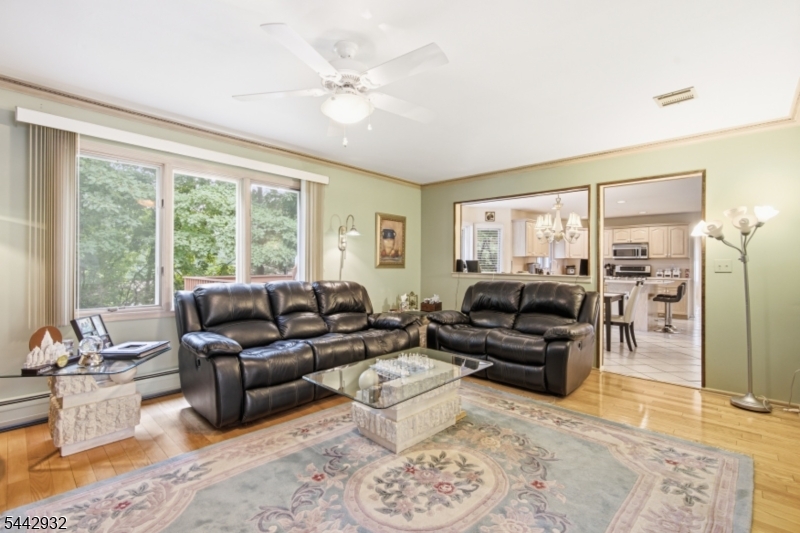 37 Continental Road Morris Plains, NJ 07950 - Photo 5 of 42