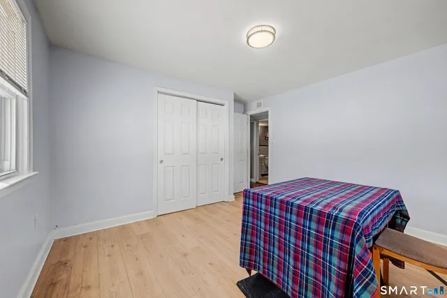 $399,900 | 101 Pool Road, North Haven, CT 06473