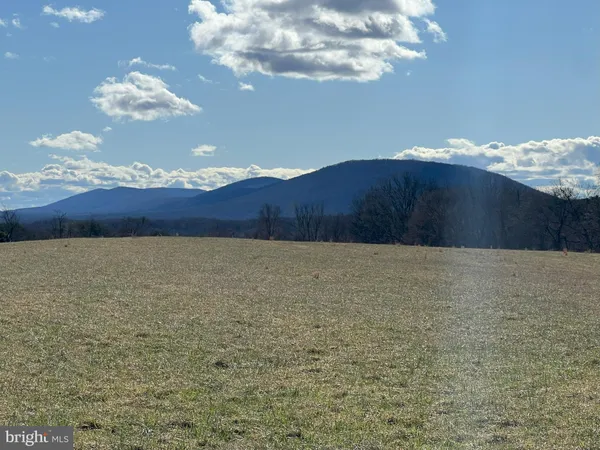 $575,000 | 13042 Woodmont Road, Hancock, MD 21750