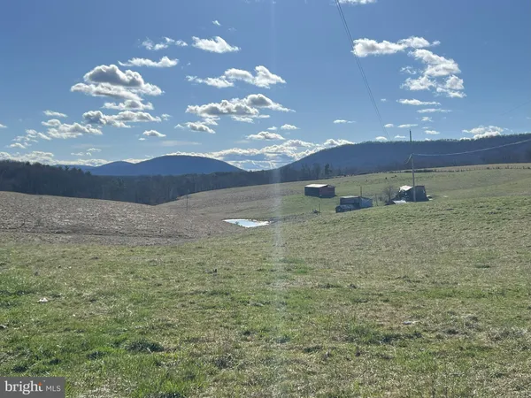 $575,000 | 13042 Woodmont Road, Hancock, MD 21750