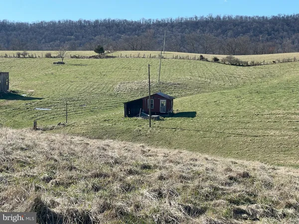 $575,000 | 13042 Woodmont Road, Hancock, MD 21750