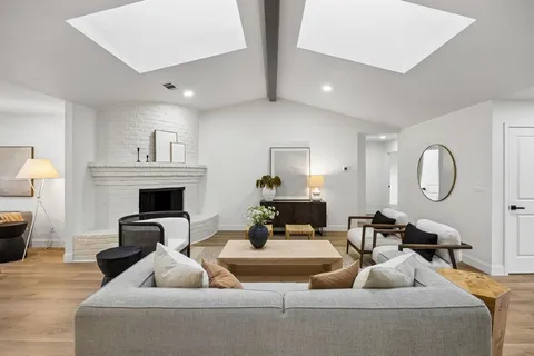 $915,000 | 9376 Briarhurst Drive, Dallas, TX 75243