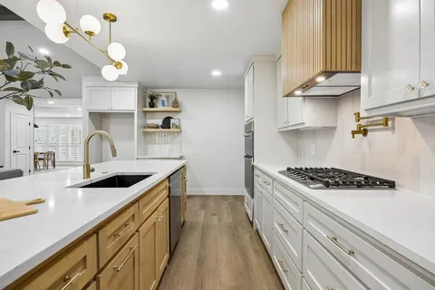 $915,000 | 9376 Briarhurst Drive, Dallas, TX 75243