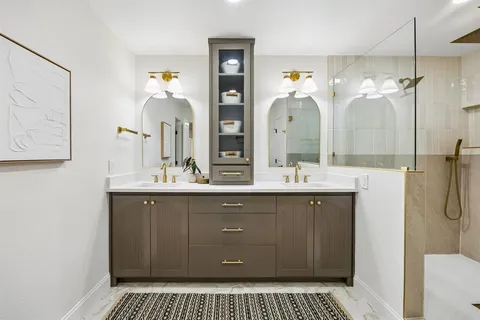 $915,000 | 9376 Briarhurst Drive, Dallas, TX 75243