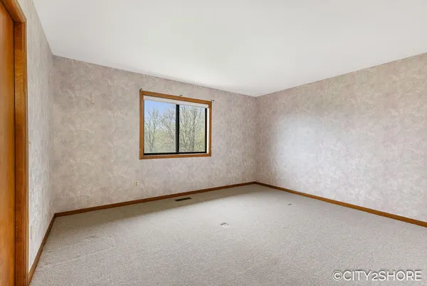 $289,000 | 6793 Waterview Drive, Grandville, MI 49418
