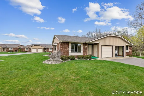 $289,000 | 6793 Waterview Drive, Grandville, MI 49418