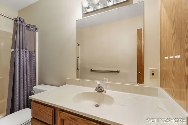$289,000 | 6793 Waterview Drive, Grandville, MI 49418
