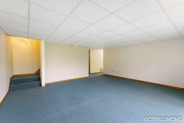 $289,000 | 6793 Waterview Drive, Grandville, MI 49418