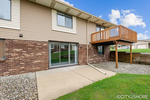 $289,000 | 6793 Waterview Drive, Grandville, MI 49418