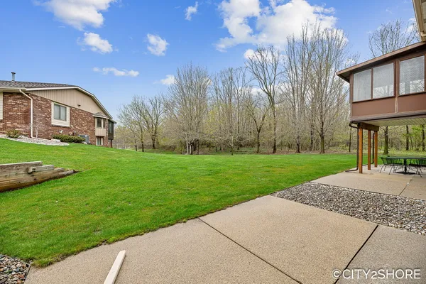 $289,000 | 6793 Waterview Drive, Grandville, MI 49418