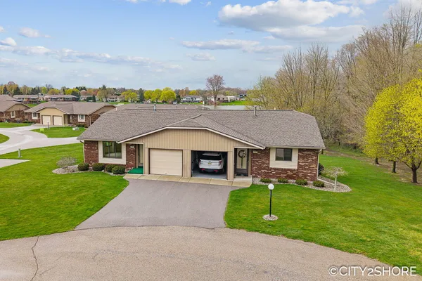 $289,000 | 6793 Waterview Drive, Grandville, MI 49418