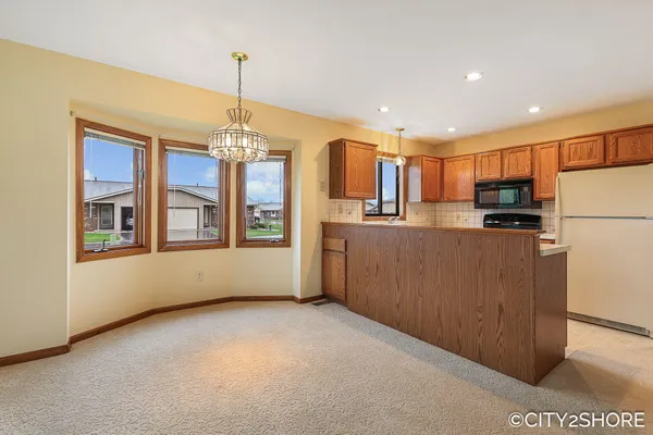 $289,000 | 6793 Waterview Drive, Grandville, MI 49418