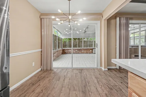 $2,150 | 16807 David Glen Drive, Friendswood, TX 77546