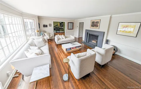 $2,795,000 | 124 Lincoln Avenue, Purchase, NY 10577