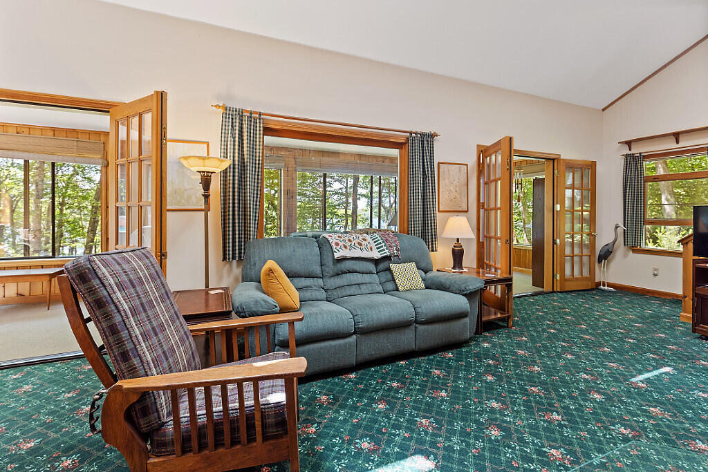 176 Perkins Beach Road Wayne, ME 04284 - Photo 17 of 75 20_BP5A0372_DxO_mls