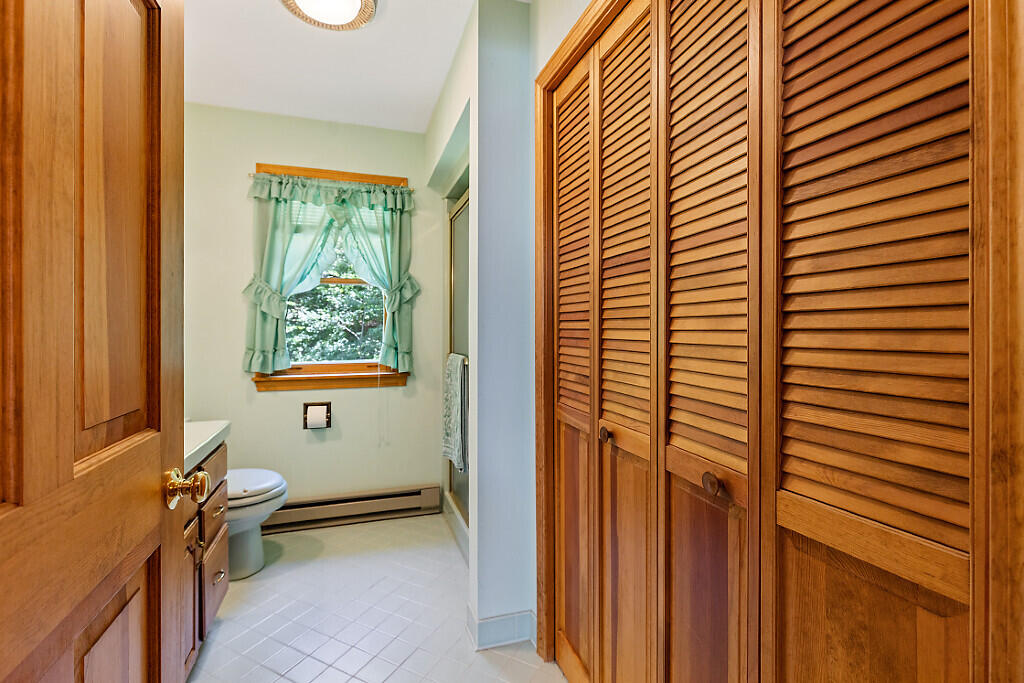 176 Perkins Beach Road Wayne, ME 04284 - Photo 36 of 75 05_BP5A0327_DxO_mls