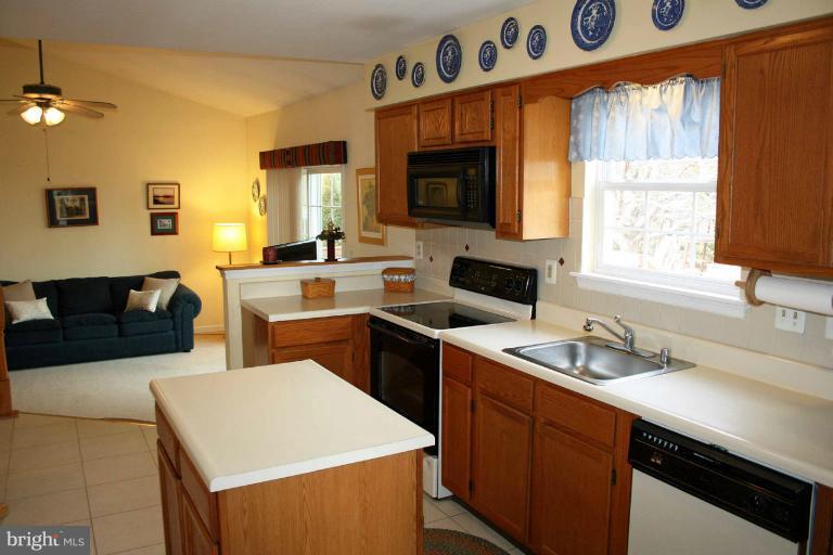 1424 Redfield Road Bel Air, MD 21015 - Photo 20 of 30 Kitchen