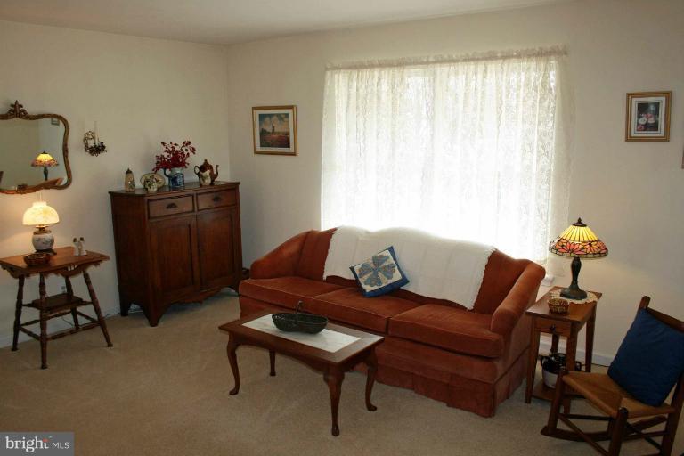 1424 Redfield Road Bel Air, MD 21015 - Photo 22 of 30 Living Room