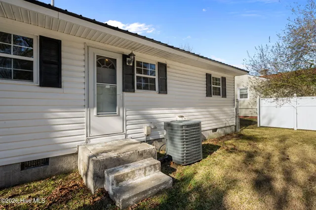 $209,900 | 608 Williams Street, Jacksonville, NC 28540