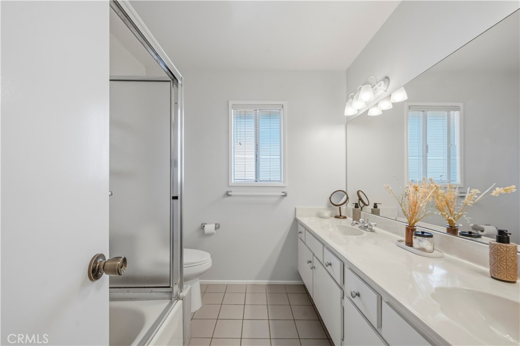 10741 Brookfield Road Chatsworth, CA 91311 - Photo 33 of 41