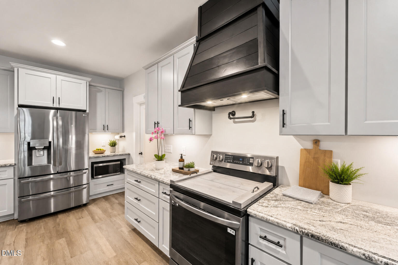2560 John Lewis Road Burlington, NC 27217 - Photo 14 of 44 kitchen-with-abundant-cabinet-storage-bu