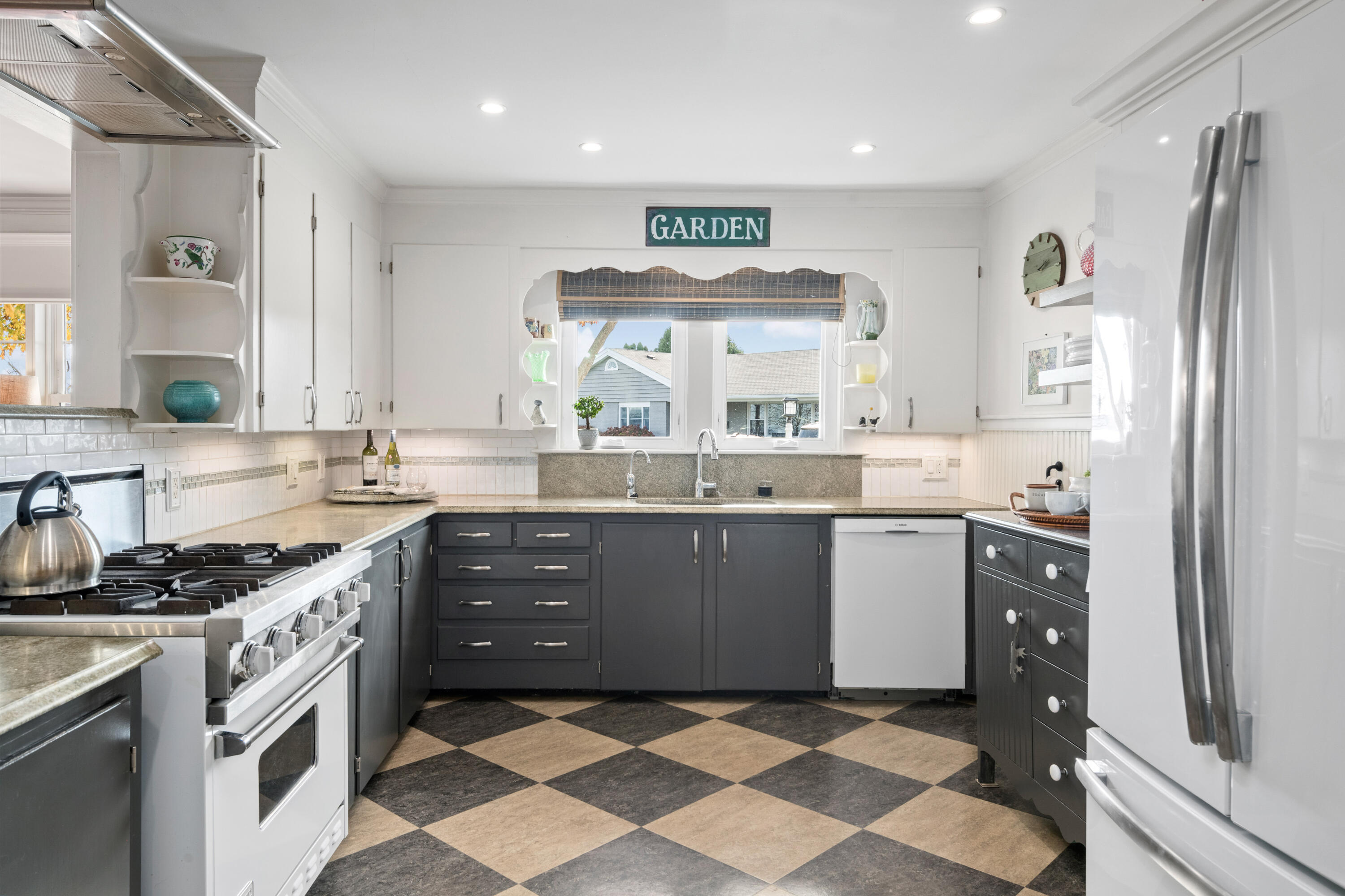 22 McKinley Road Falmouth, ME 04105 - Photo 16 of 35 209_22 McKinley Rd_PGM_Print