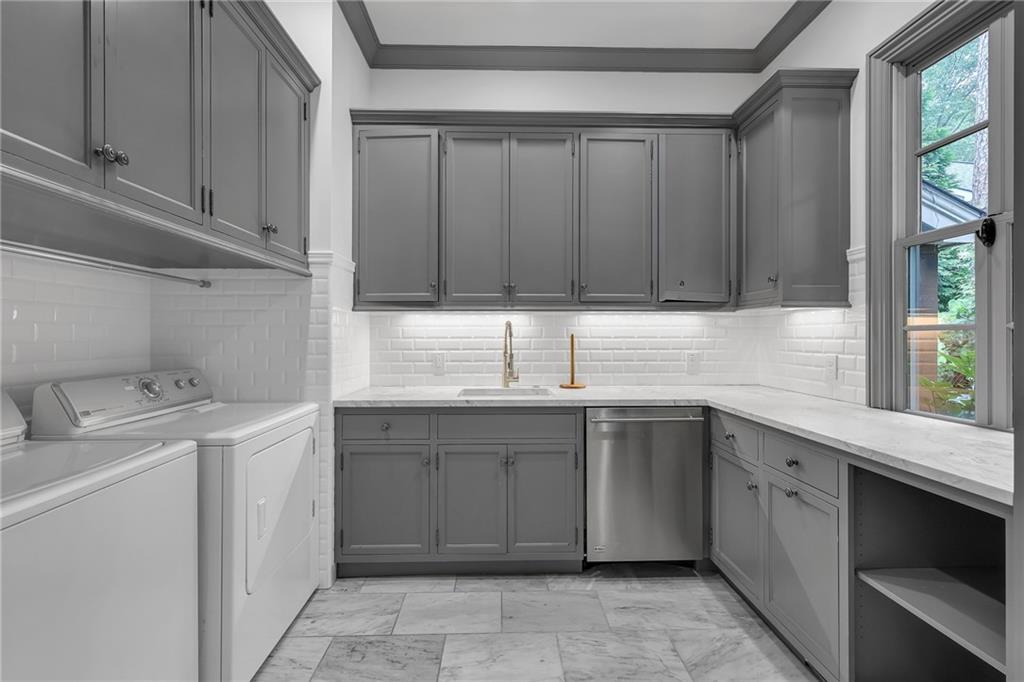 425 Broadland Road Northwest Atlanta, GA 30342 - Photo 26 of 58