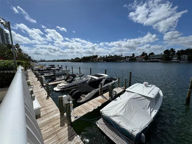 $829,000 | 5600 Collins Avenue, Unit 12E, Miami Beach, FL 33140