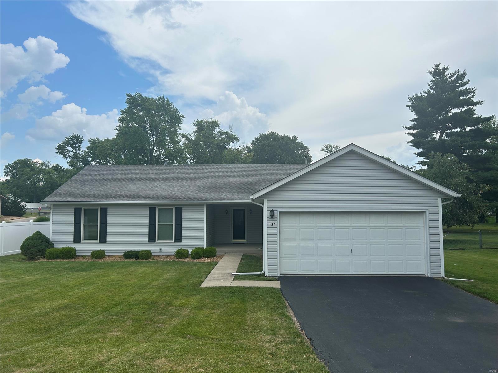 136 Shiloh Station Road Shiloh, IL 62269 - Photo 1 of 1