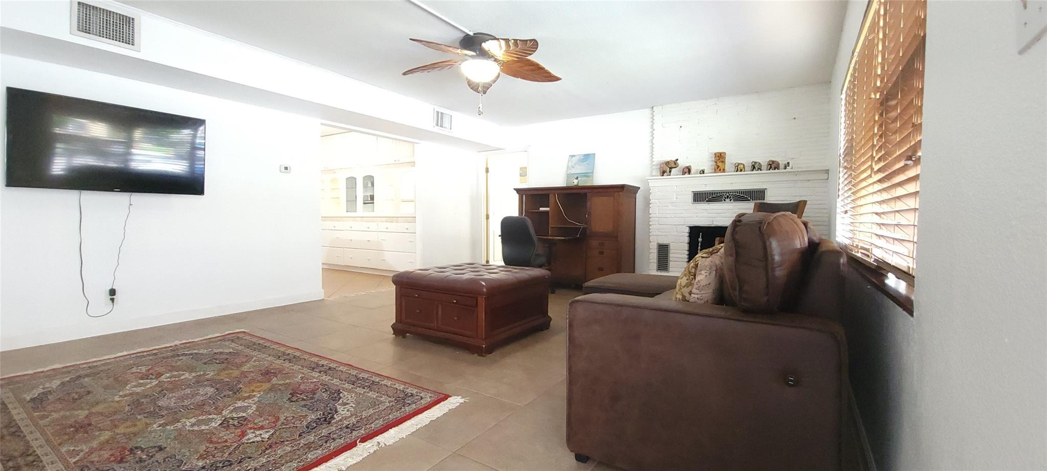 400 Sunset Drive Pompano Beach, FL 33062 - Photo 4 of 27 Photo 4