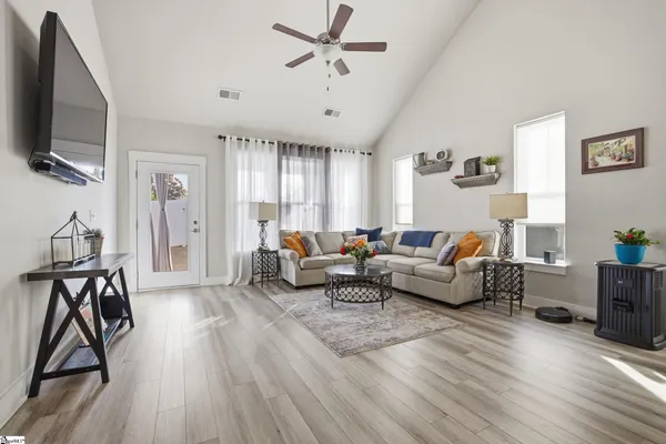 $340,000 | 207 Rosecroft Drive, Easley, SC 29642