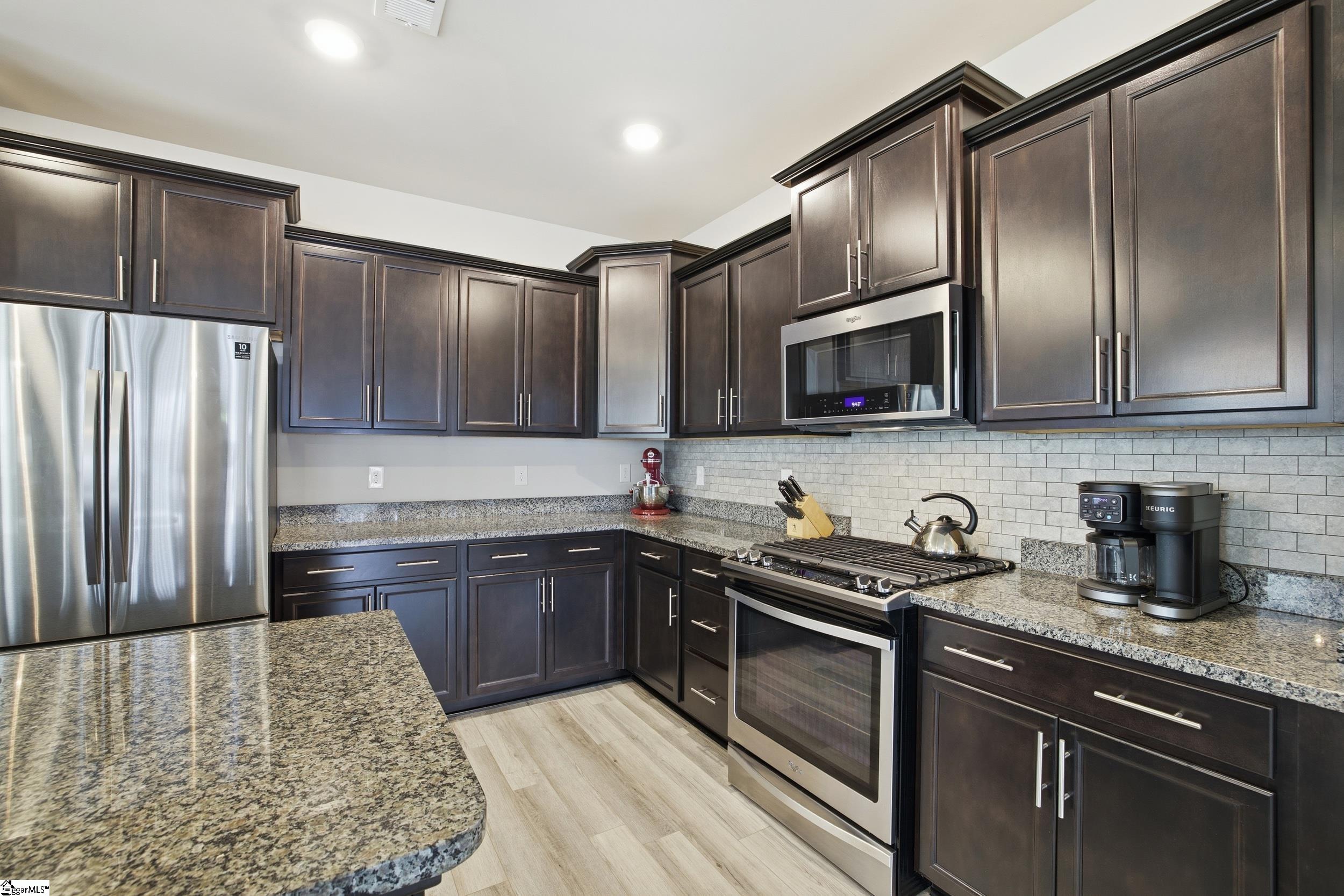 207 Rosecroft Drive Easley, SC 29642 - Photo 8 of 42