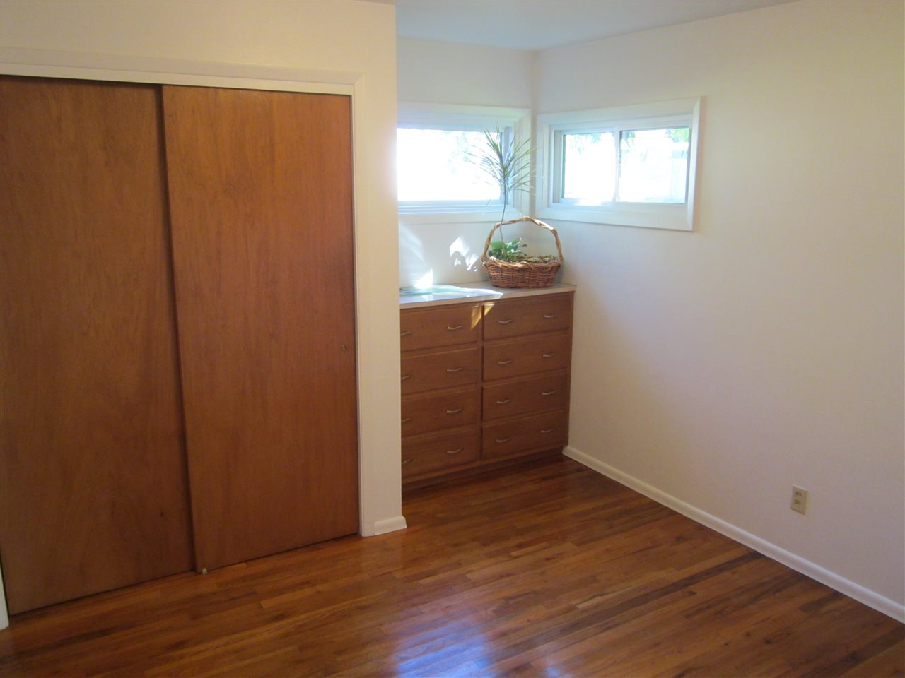 724 South Ray Street Spokane, WA 99202 - Photo 6 of 19 Gallery Image 6