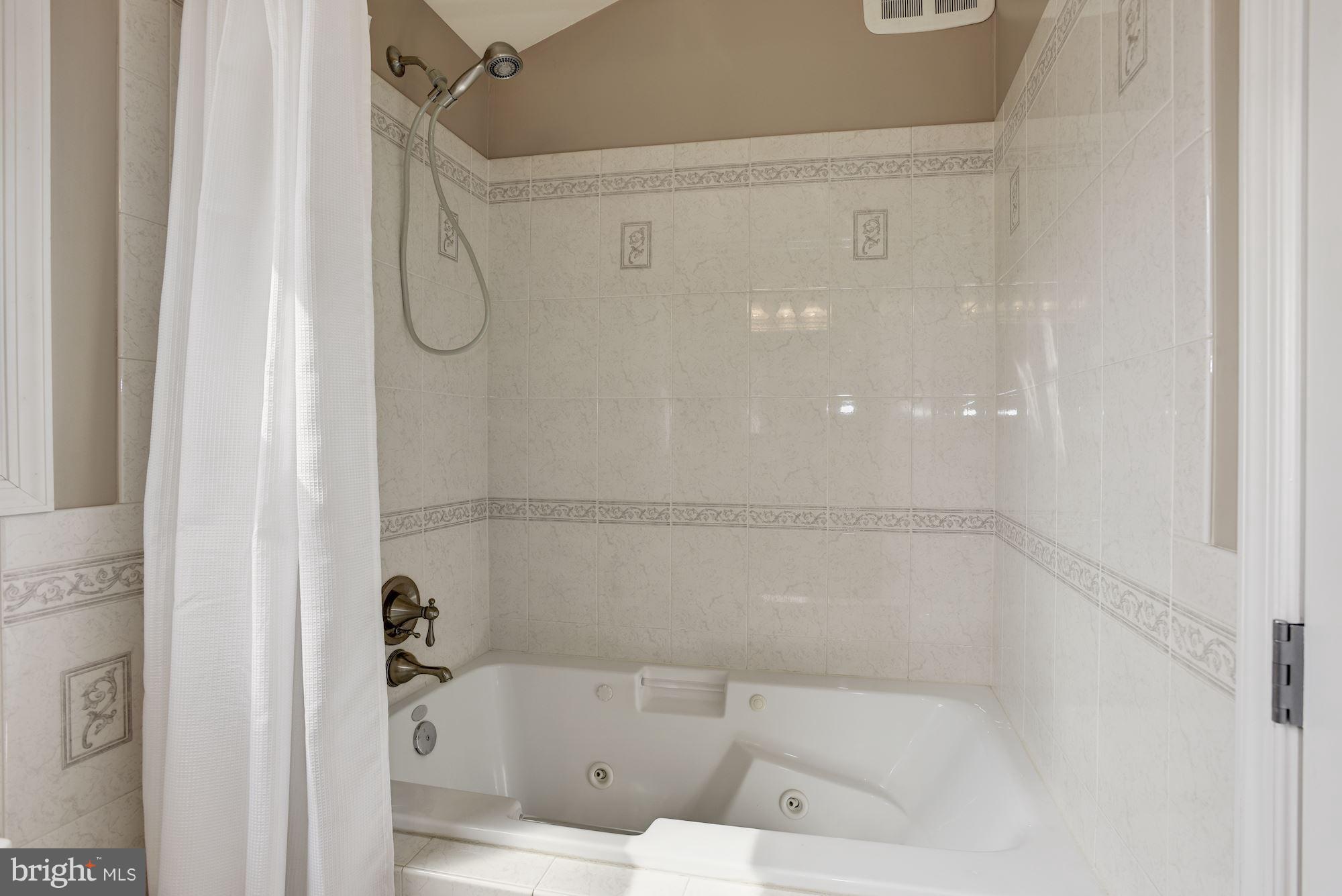 265 Pertch Road Severna Park, MD 21146 - Photo 9 of 30 Bathroom 1 adjacent to addition
