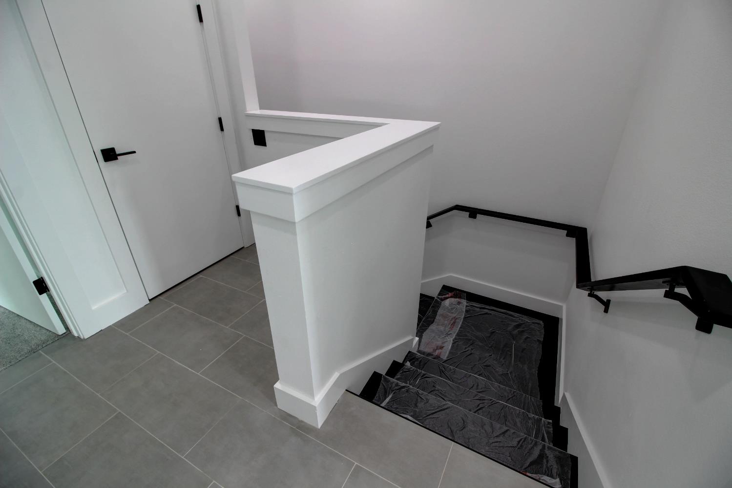 1526 3rd Street Escalon, CA 95320 - Photo 27 of 44 a utility room with mirror and tiles