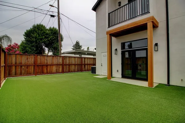 $499,900 | 1526 3rd Street, Escalon, CA 95320