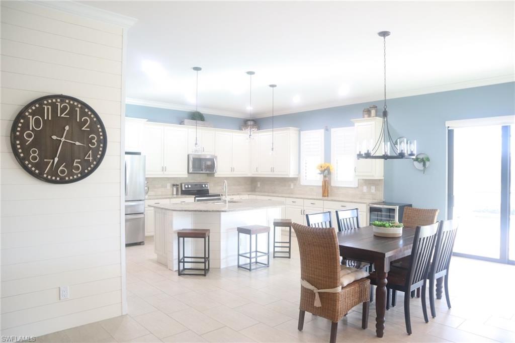 4114 Raffia Drive Naples, FL 34119 - Photo 9 of 19 Gallery Image 9