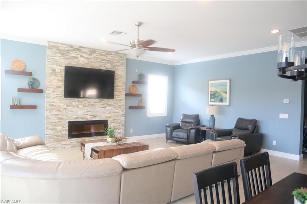 4114 Raffia Drive Naples, FL 34119 - Photo 10 of 19 Gallery Image 10