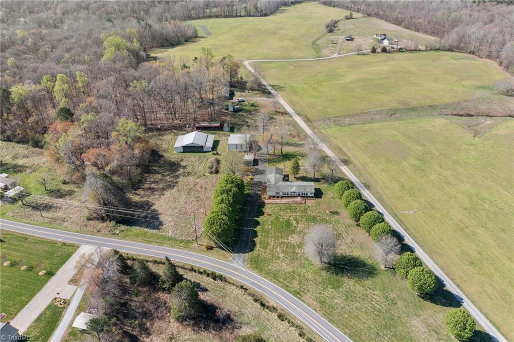 3436 Rome Anthony Road Yadkinville, NC 27055 - Photo 3 of 49 Gallery Image 3