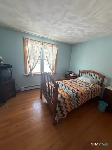 $529,999 | 290 Gillette Road, New Hartford, CT 06057