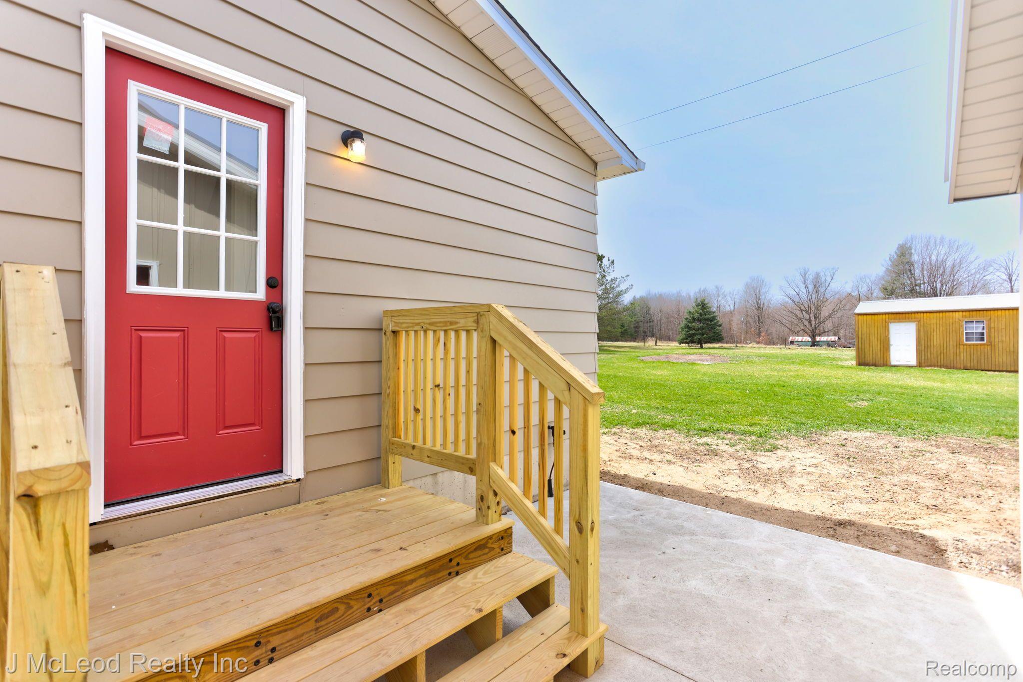 8120 Irish Road Millington, MI 48746 - Photo 26 of 36 Gallery Image 26