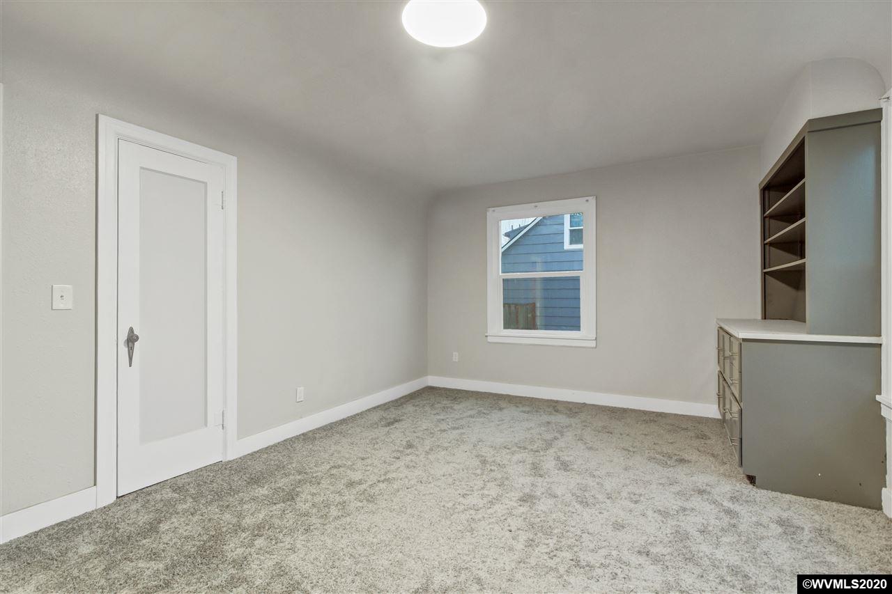 1435 Southwest Broadway Street Albany, OR 97321 - Photo 18 of 40