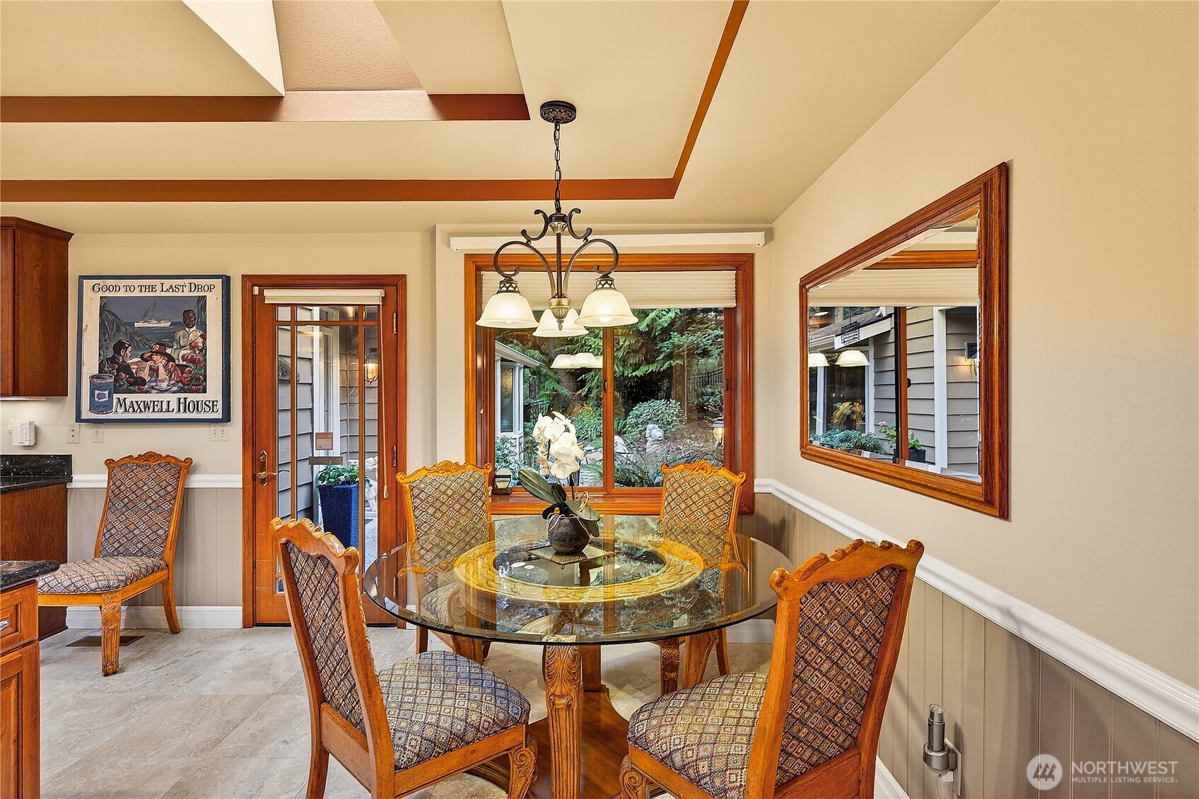4141 Edith Point Road Anacortes, WA 98221 - Photo 21 of 40