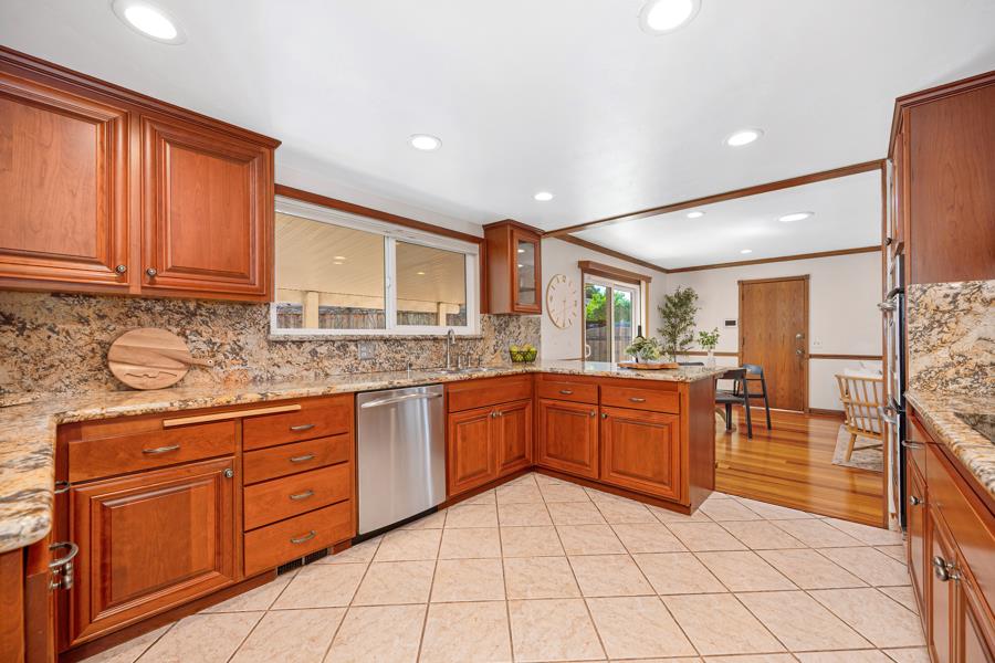 5100 Oak Point Way Fair Oaks, CA 95628 - Photo 18 of 55