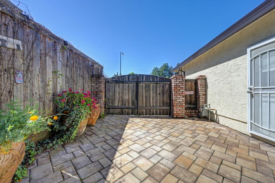 5100 Oak Point Way Fair Oaks, CA 95628 - Photo 46 of 55