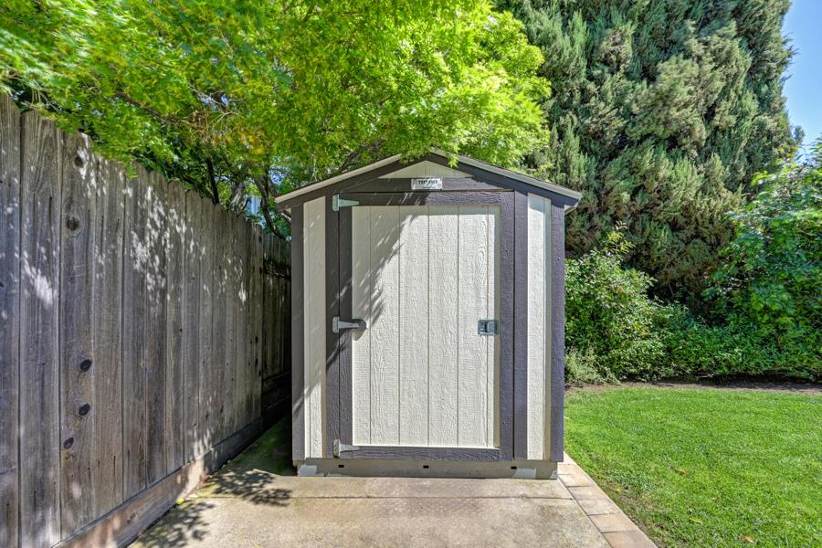 5100 Oak Point Way Fair Oaks, CA 95628 - Photo 52 of 55
