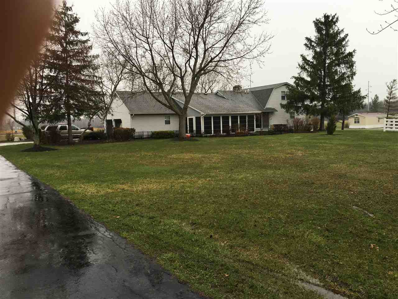 11531 Marion Center Road Hoagland, IN 46745 - Photo 2 of 25 Gallery Image 2