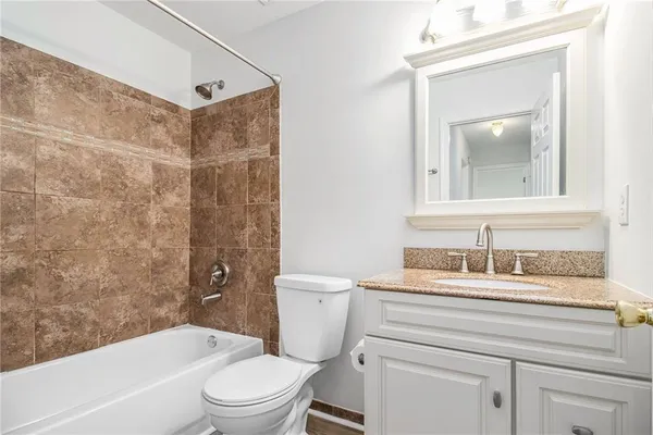 $2,100 | 430 Fairlawn Drive, Stockbridge, GA 30281