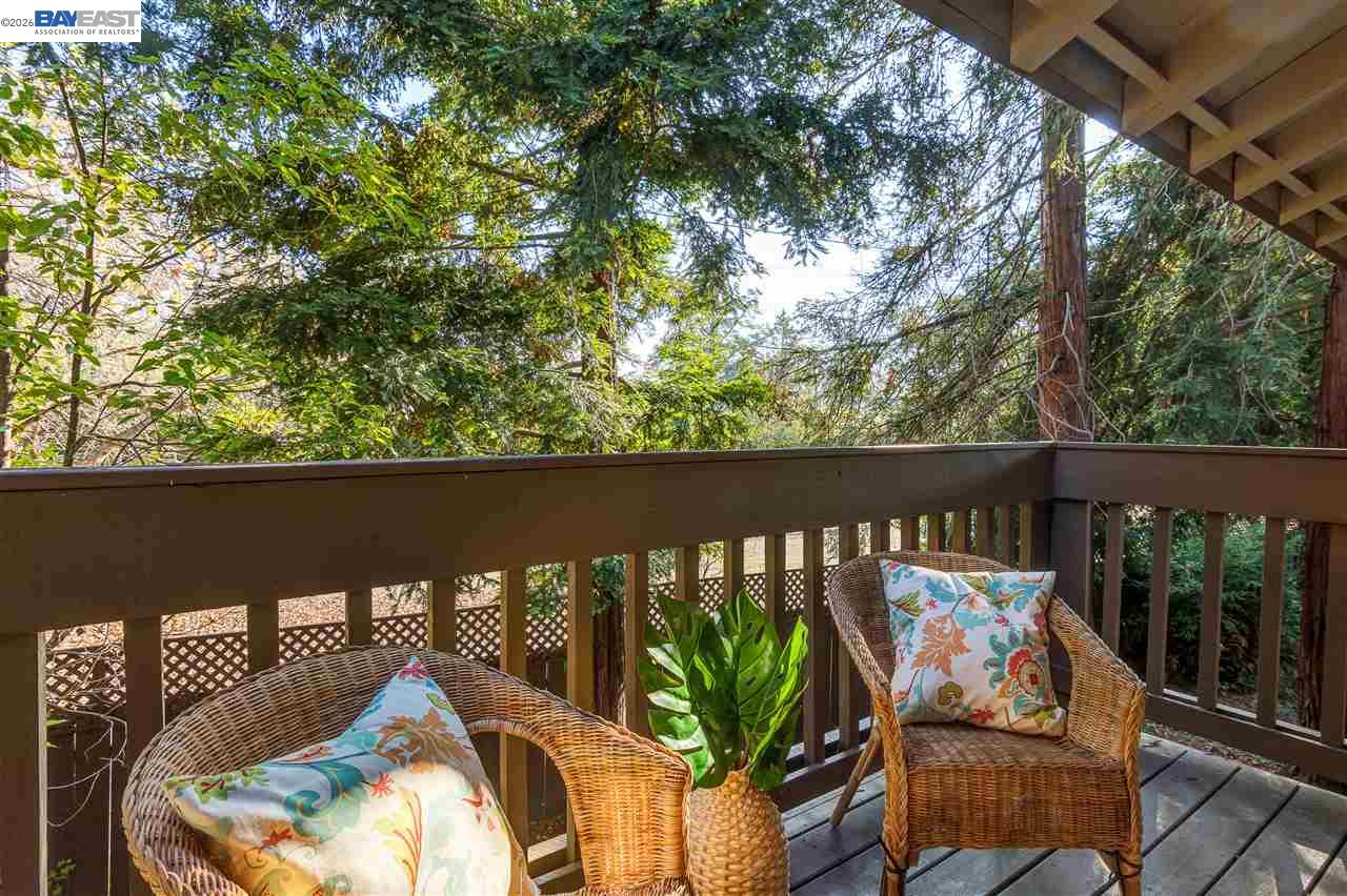 2734 Oak Road, Unit 110 Walnut Creek, CA 94597 - Photo 22 of 23